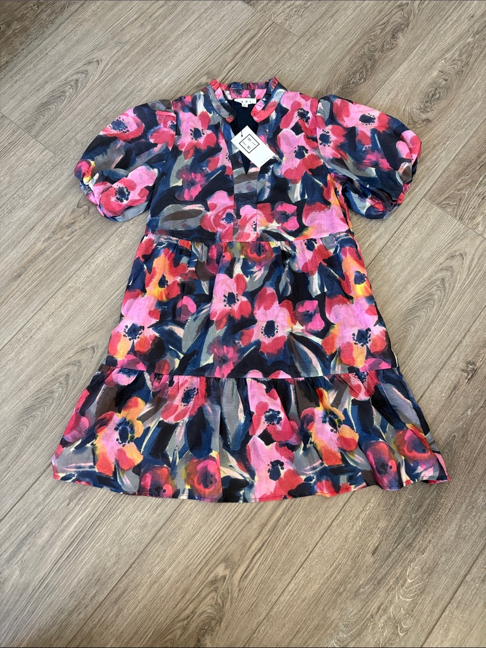 THML Pink and Navy Floral Tie-Waist Puff Sleeve Dress